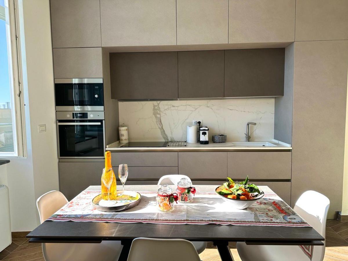 Alocasia Luxury Stay 萨莱诺 外观 照片
